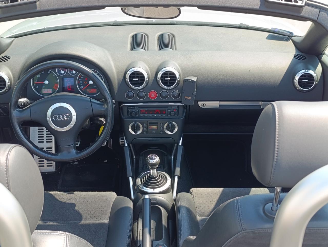 AUDI TT Roadster 1.8t 150cv