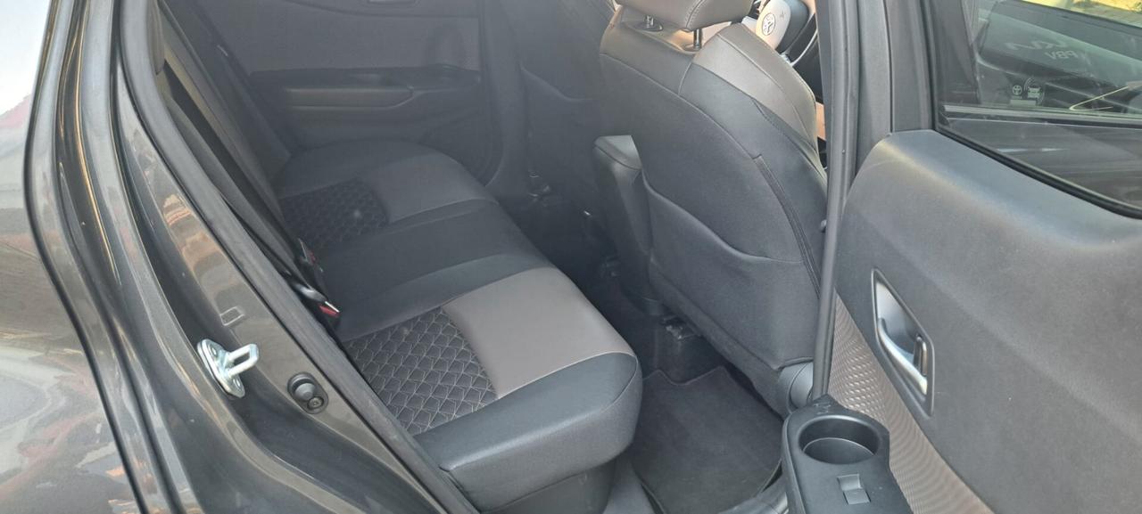 Toyota C-HR 1.8 Hybrid E-CVT Lounge