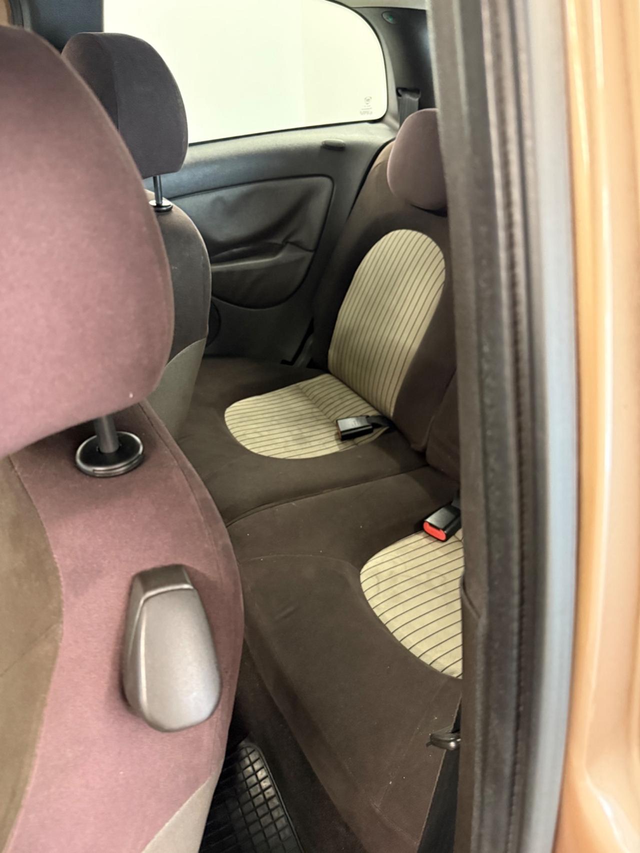 Lancia Ypsilon 1.3 MJT 90 CV Oro Giallo