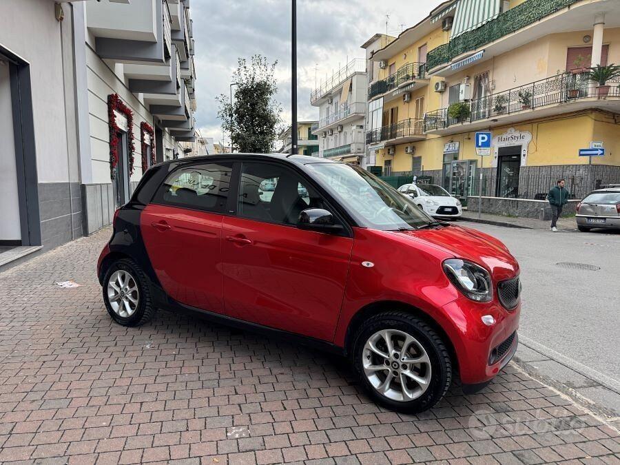 Smart forfour 900 90 cv prime certificata nuova
