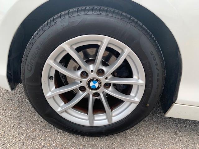 Bmw 118 118d 5p. Urban