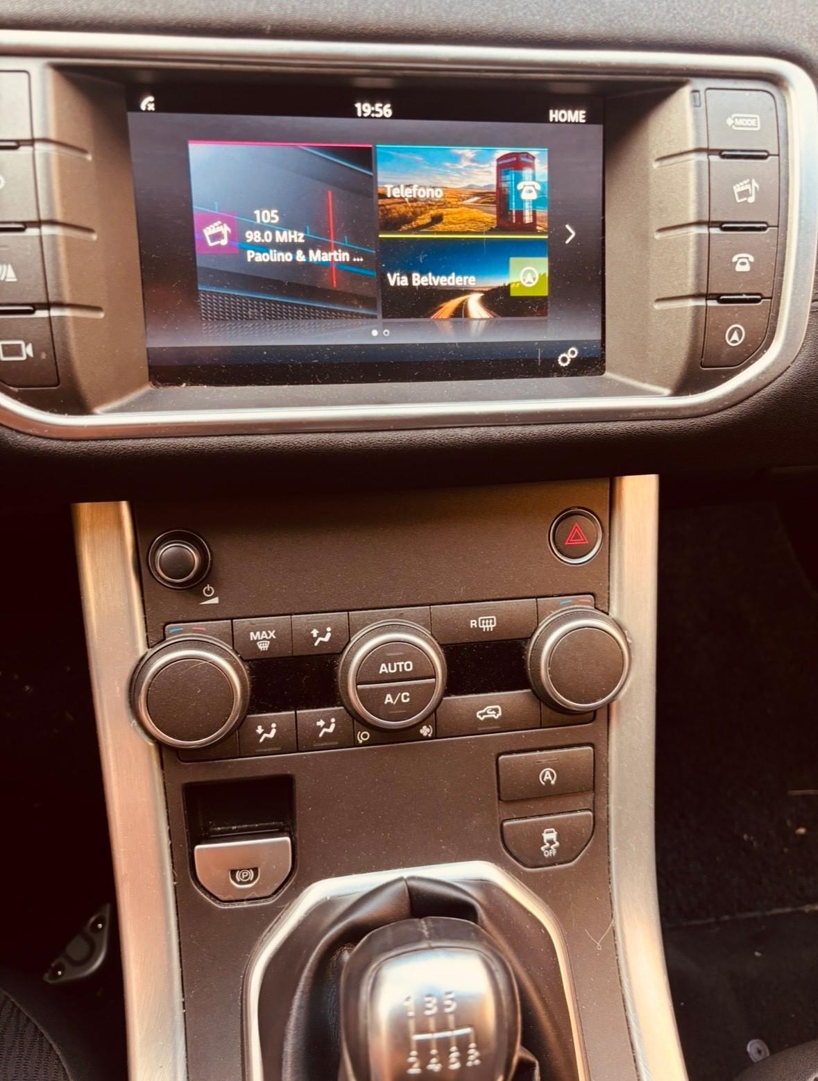 Land Rover Range Evoque 2.0 TD4 150 CV 5p. Pure