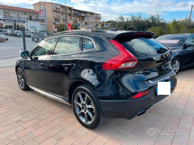 Volvo V40 Cross Country "Finanziabile Senza Busta Paga"