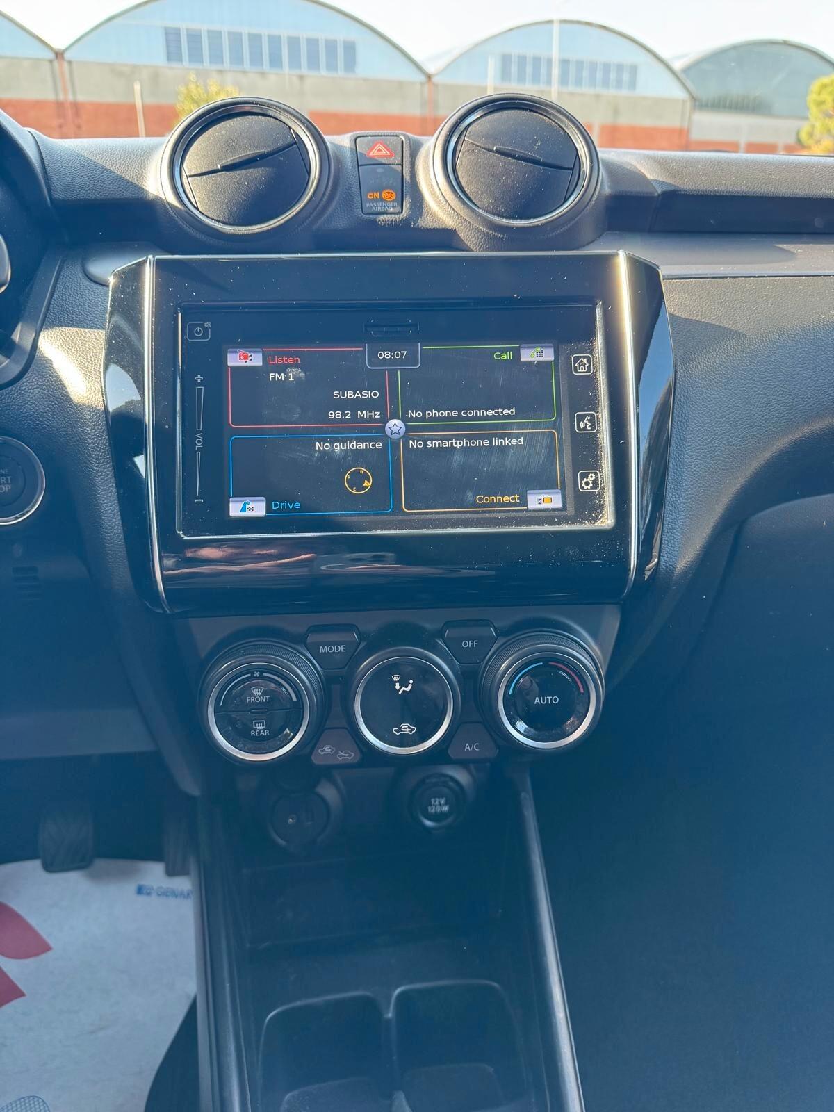 Suzuki Swift 1.2 Hybrid 4WD AllGrip Top