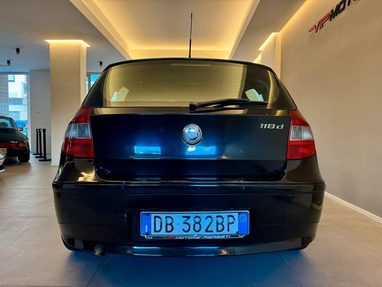 BMW SERIE1 118D 5PORTE FUTURA 122CV CERCHI IN LEGA