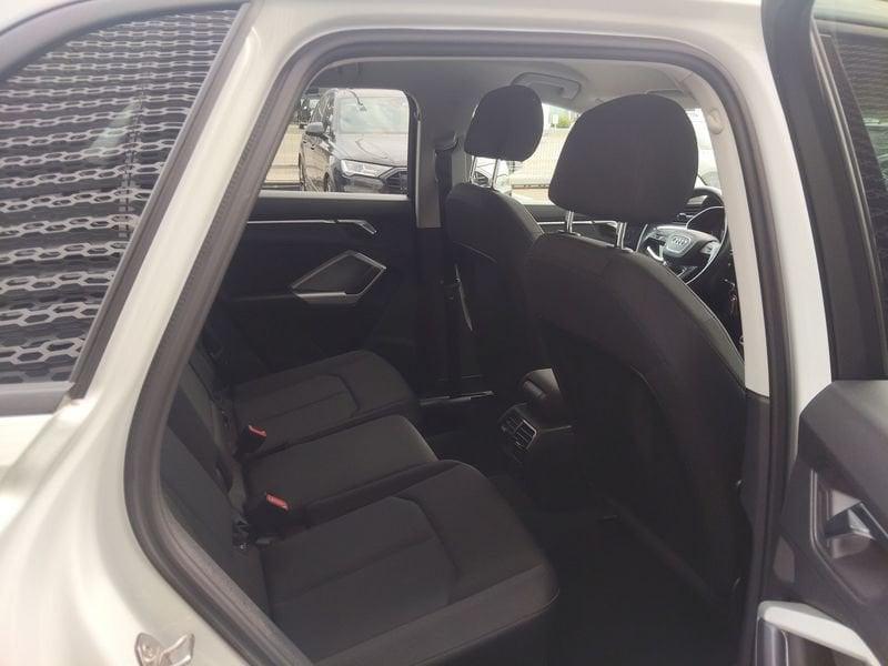 Audi Q3 Q3 35 2.0 tdi s-tronic