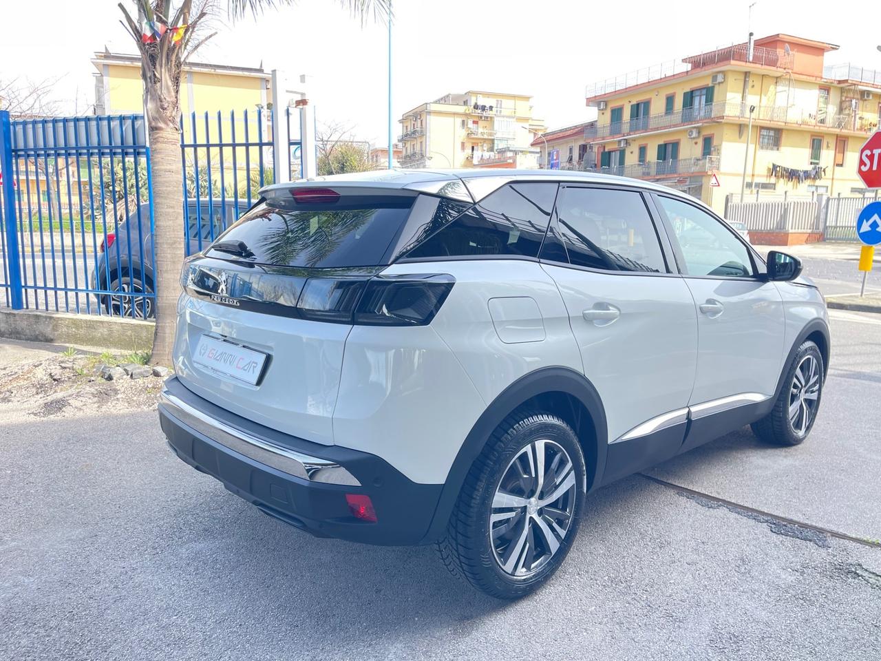 Peugeot 3008 BlueHDi 130 S&S EAT8 Allure automatico