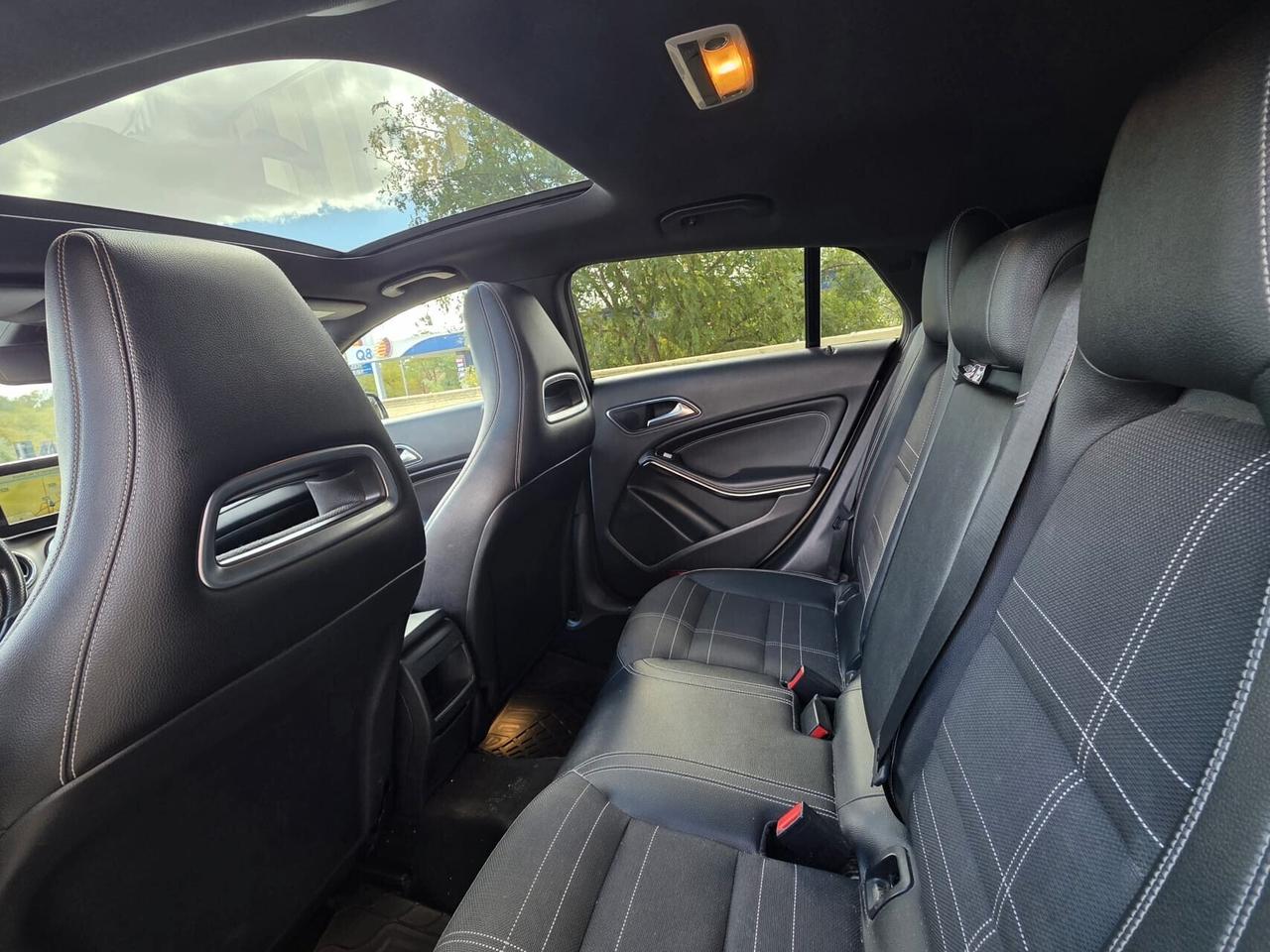 Mercedes-benz CLA 200 d S.W. Automatic Premium#LED#TETTO#PELLE#CAM#NAVI