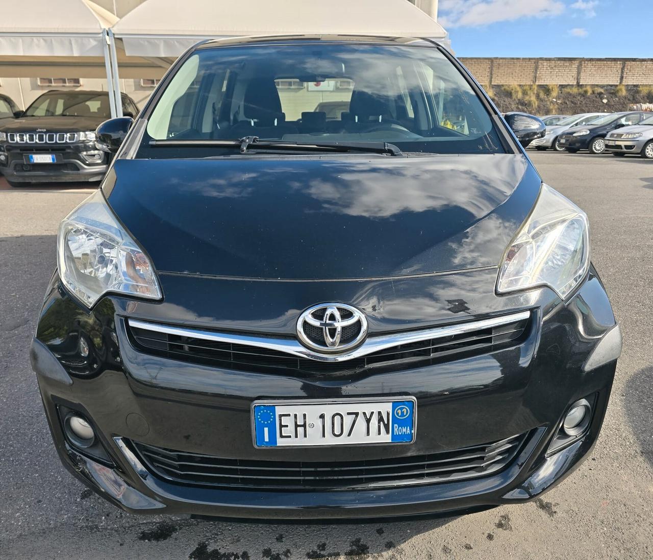 Toyota Verso-S 1.4D MT