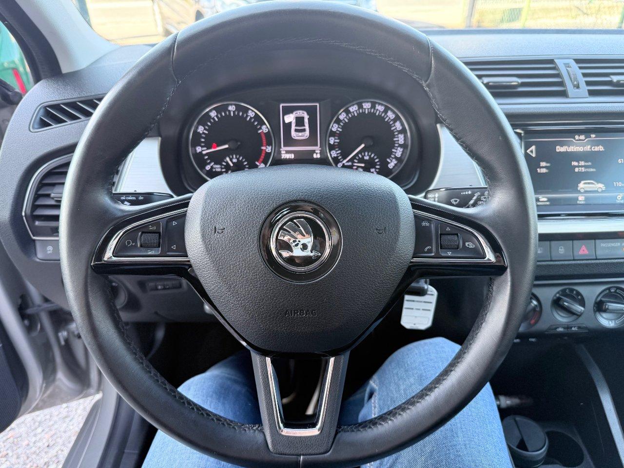 Skoda Fabia 5 Porte Fabia 1.0 mpi Twin Color Design Edition Argento 60cv