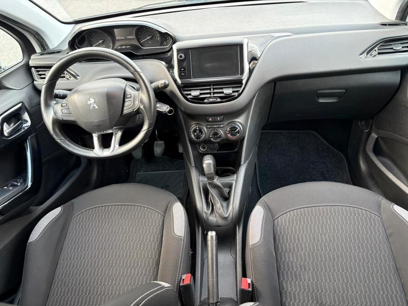 PEUGEOT 208 1.6 DIESEL 75 CV ADATTA NEOPATENTATI