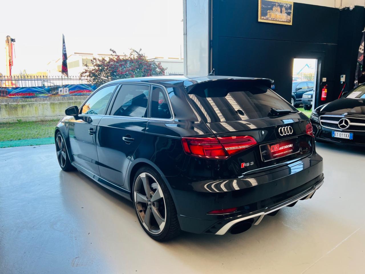 Audi RS3 Sportback 2.5 tfsi quattro s-tronic