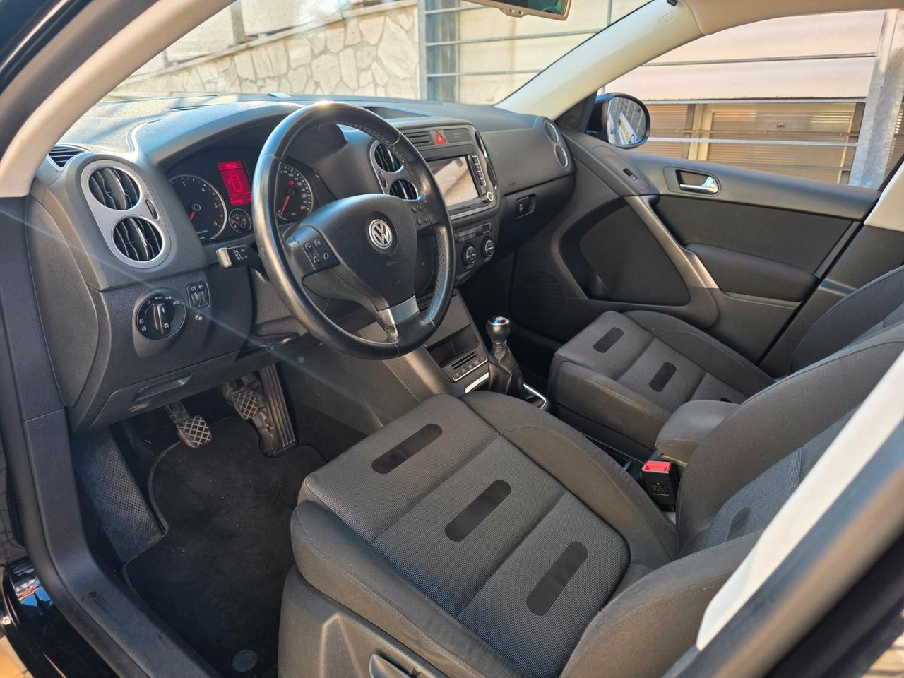 Volkswagen Tiguan 2.0 16V TDI DPF Sport & Style 4 motion