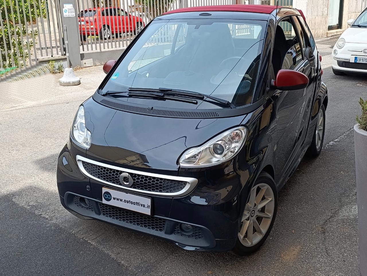 Smart ForTwo 1.0 71cv cabrio passion FL Capote Rossa