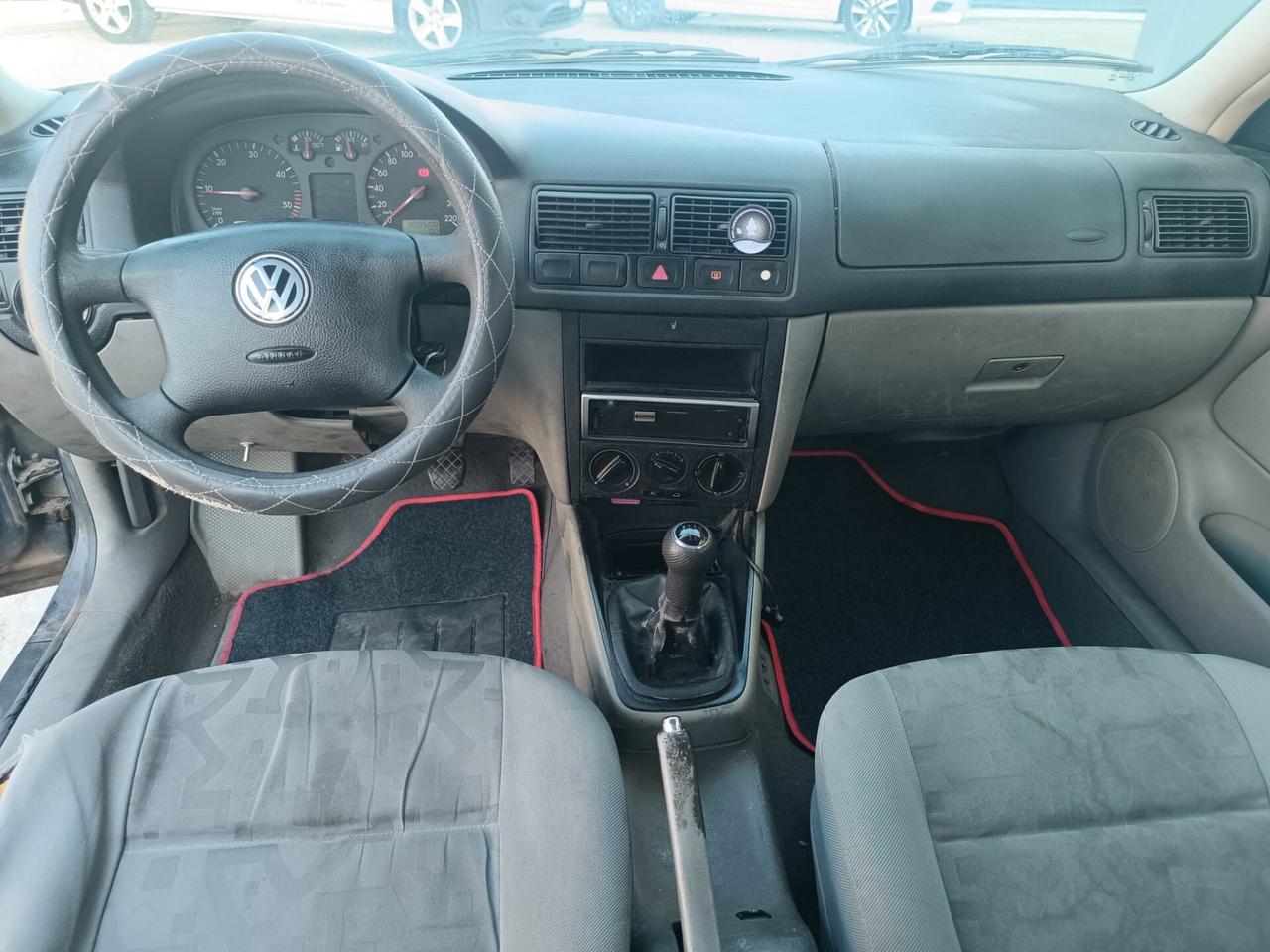 Volkswagen Golf 1.9 TDI/90 CV cat 5 porte