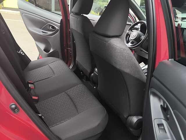 Toyota Yaris Cross 1.5 Hybrid 5p. E-CVT AWD-i Trend