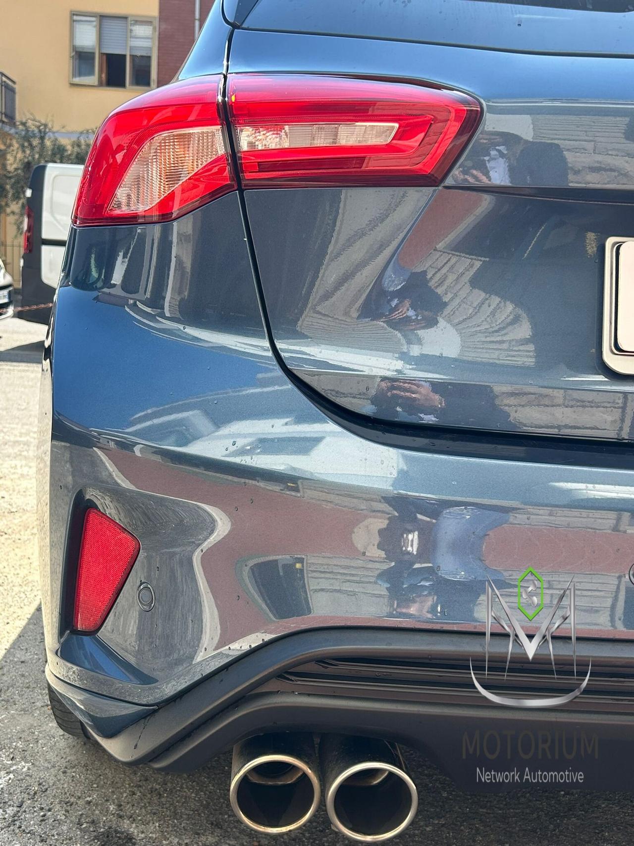 Ford Focus ST-LINE