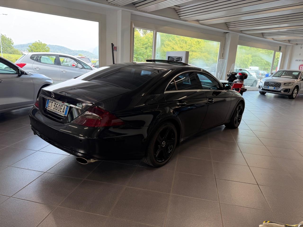 Mercedes-benz CLS 500