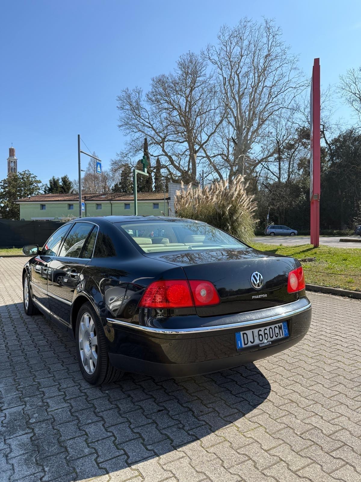 Volkswagen Phaeton 3.0 V6 TDI DPF 4mot. tip. 5 posti