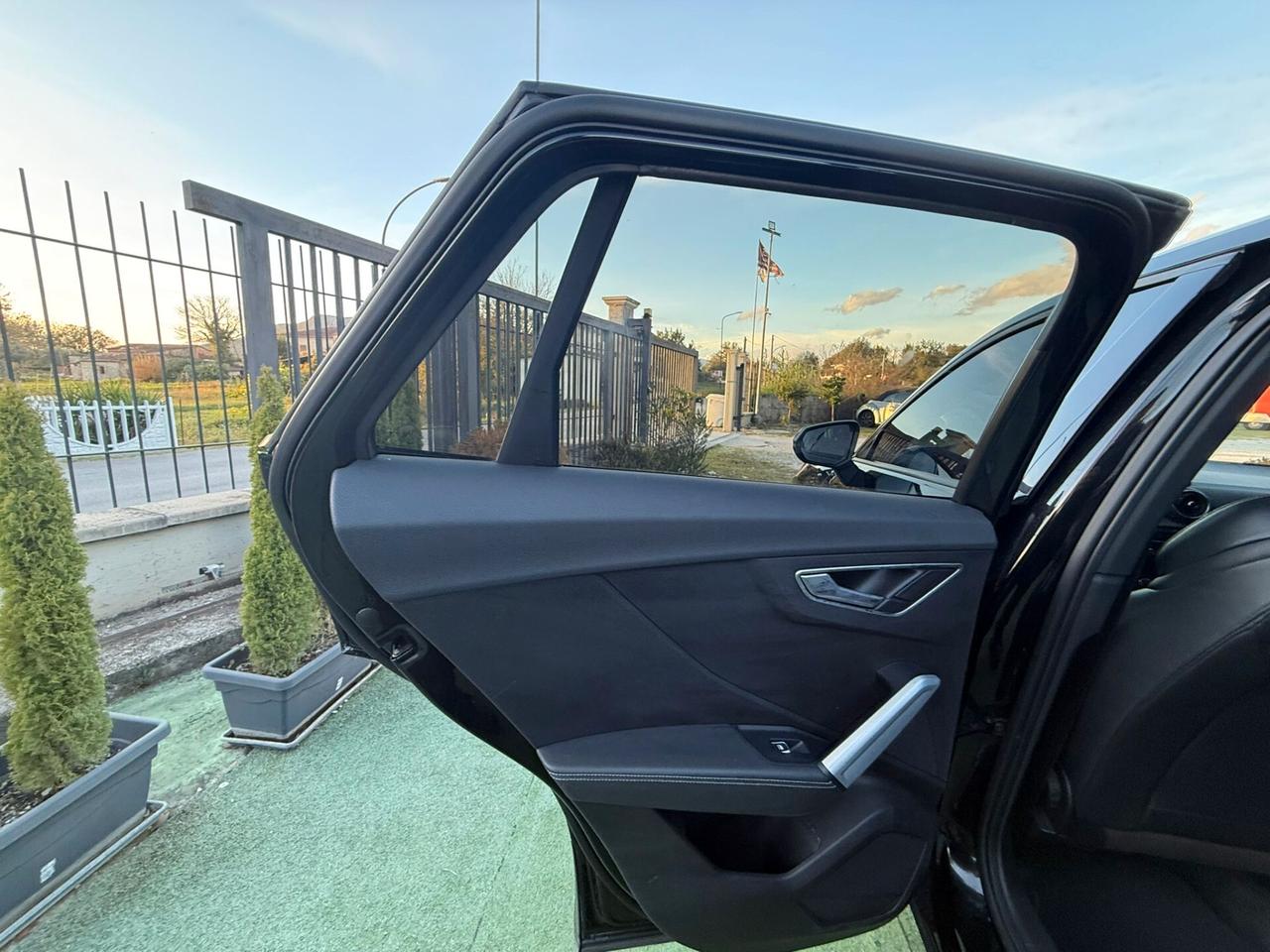 Audi Q2 30 TDI S tronic line Edition