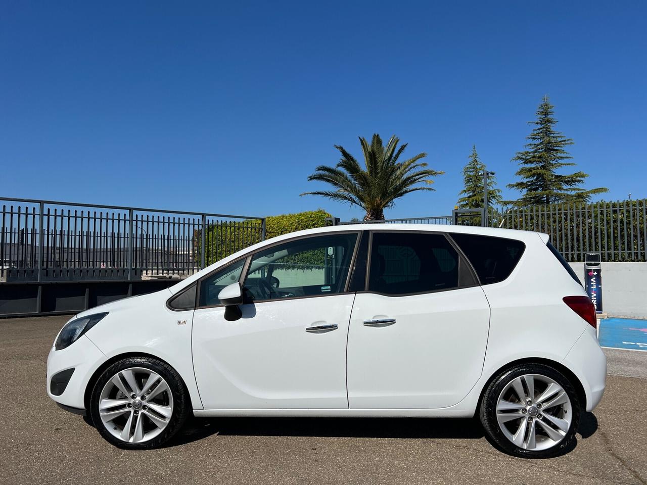 Opel Meriva 1.7 CDTI 110CV B-Color - 2011