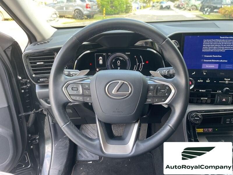 Lexus NX NX Hybrid 4WD Premium