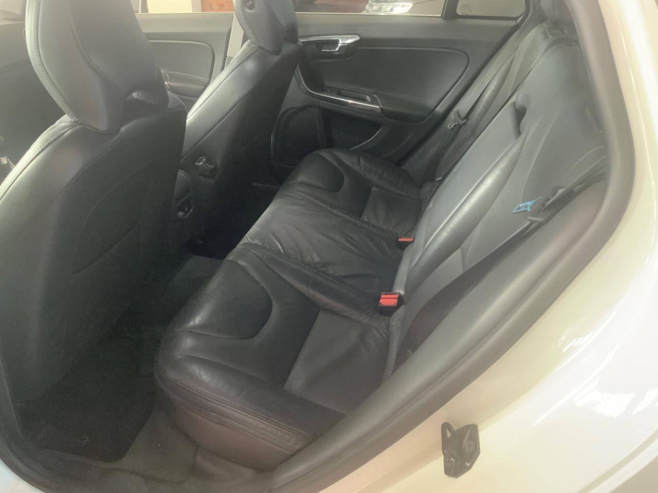 Volvo V60 D3 Momentum