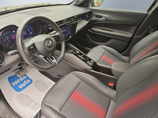 ALFA ROMEO Junior Hybrid eDCT6 Speciale
