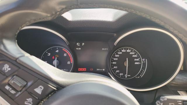 ALFA ROMEO Stelvio 2.2 Turbodiesel 160 CV AT8 RWD Sport-Tech