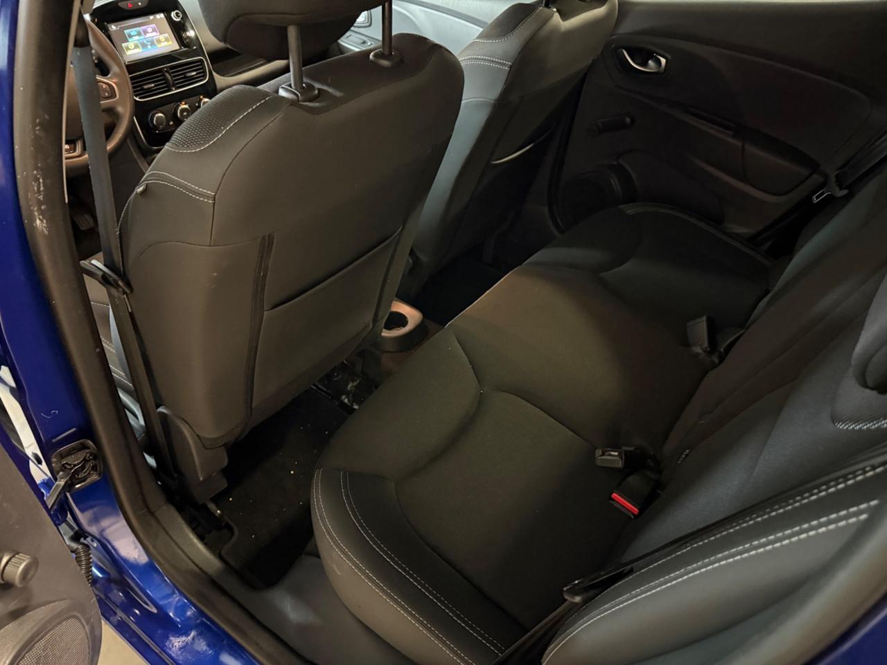 Renault Clio 1.5 dci 75 CV Moschino 5P