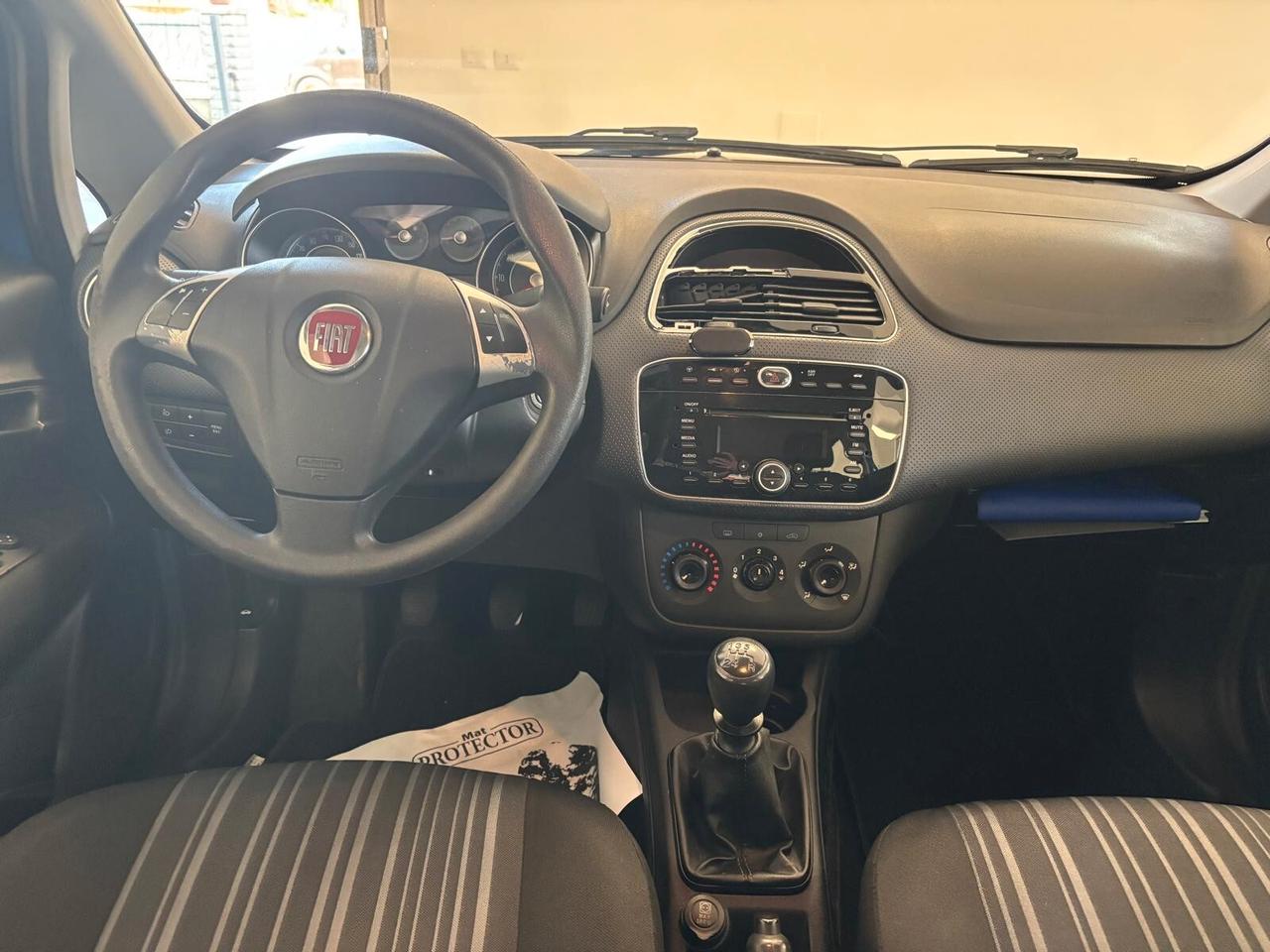 FIAT PUNTO EVO ANNO 2011 BZ 1.2 ADATTA NEOPATENTATI KM 110 MILA