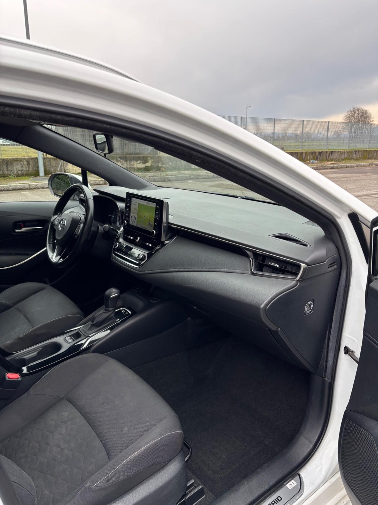 Toyota Corolla Touring Sports 1.8 Hybrid Active