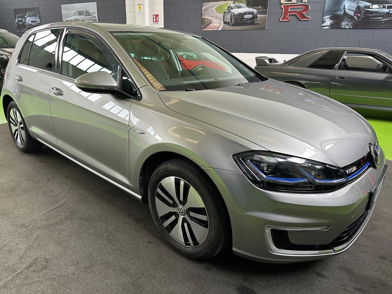 Volkswagen Golf e-Golf 136 CV full elettric