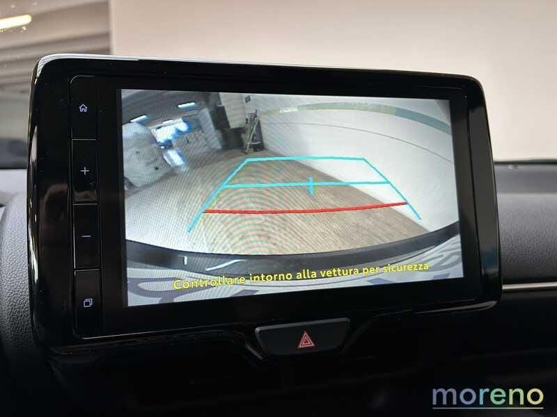 Toyota Yaris 1.5h Lounge