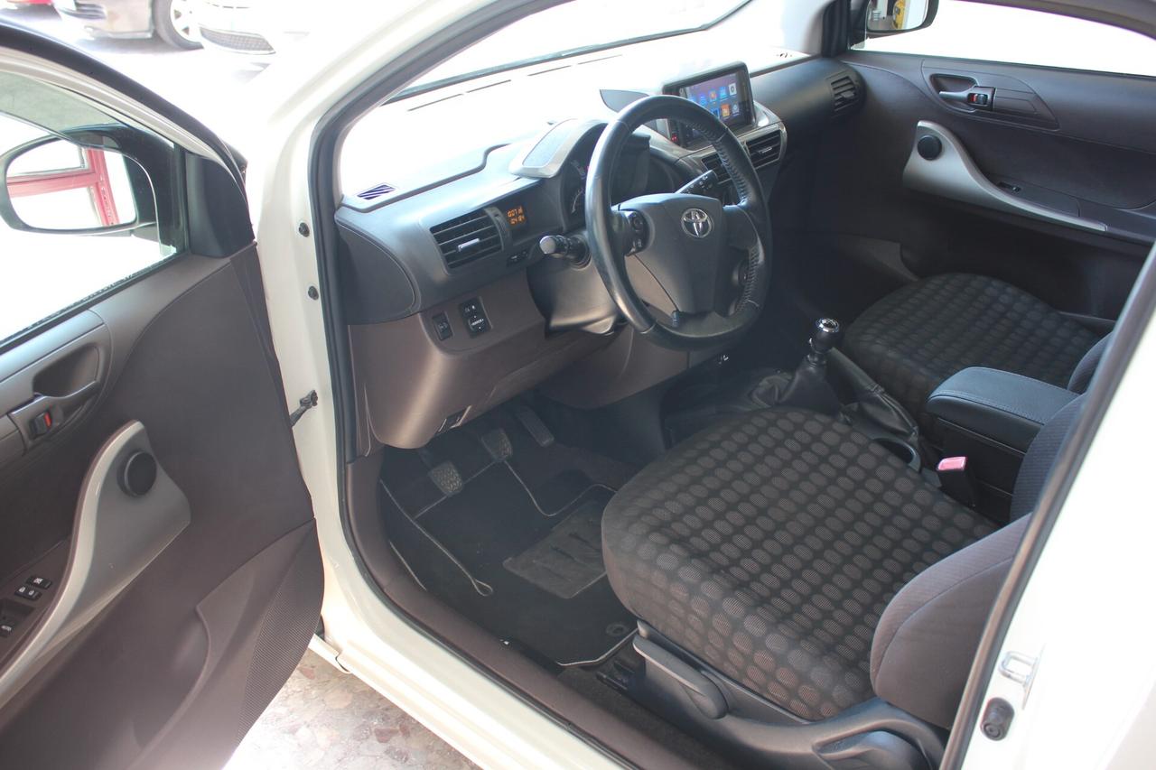 Toyota iQ *PREZZO REALE* 1.4 DIESEL 90 CV KM REALI CERTIFICATI GARANZIA 12 MESI NEOPAT OK TAGLIANDAT