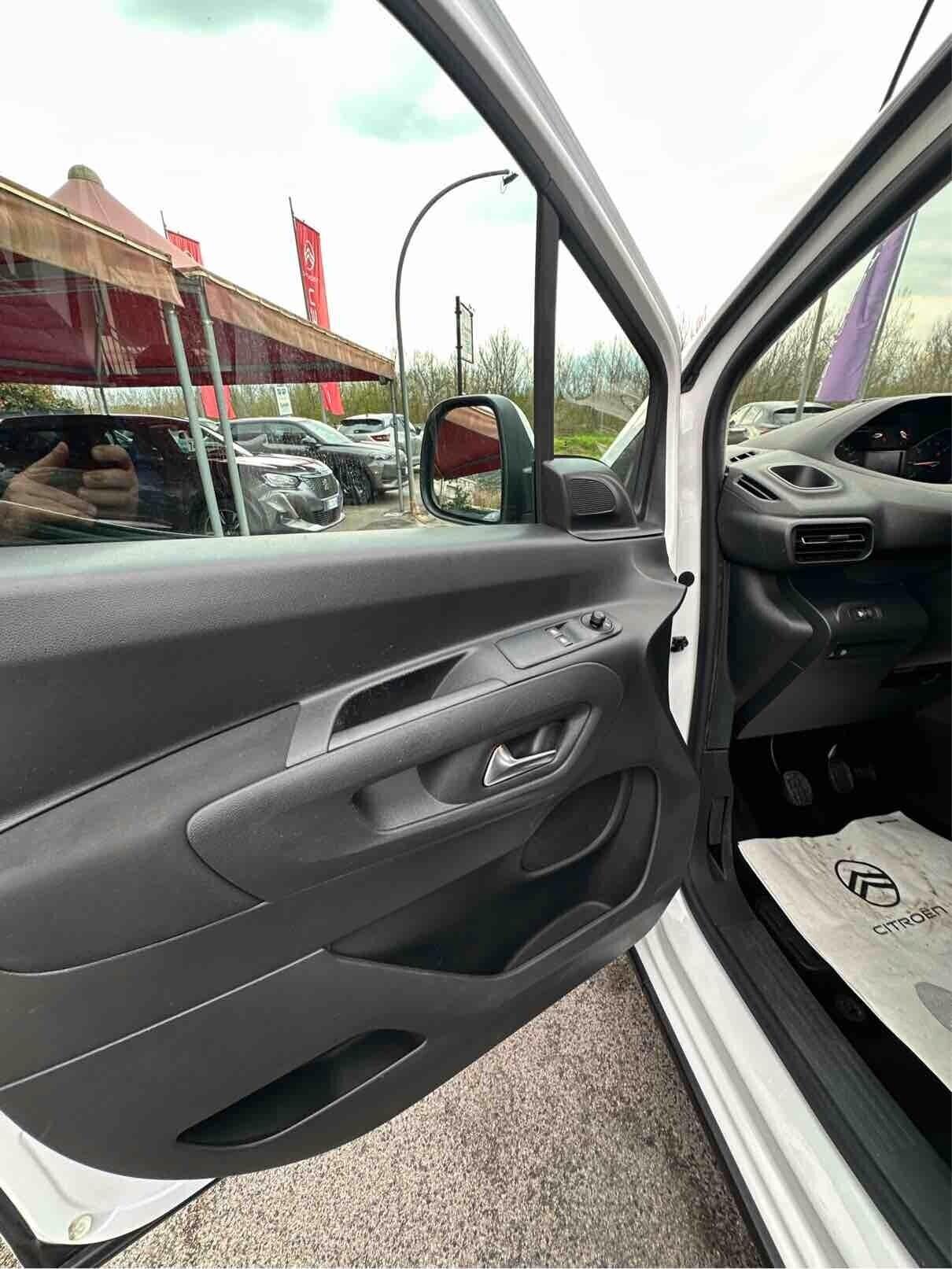 Peugeot Rifter BlueHDi 100 S&S Active Standard