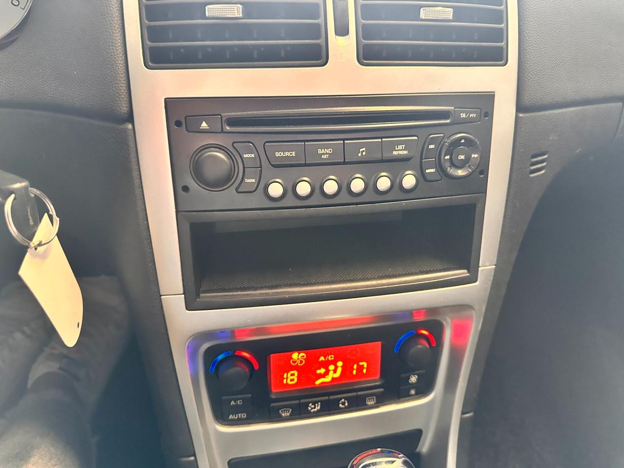 Peugeot 307 1.6 16V SW Australian