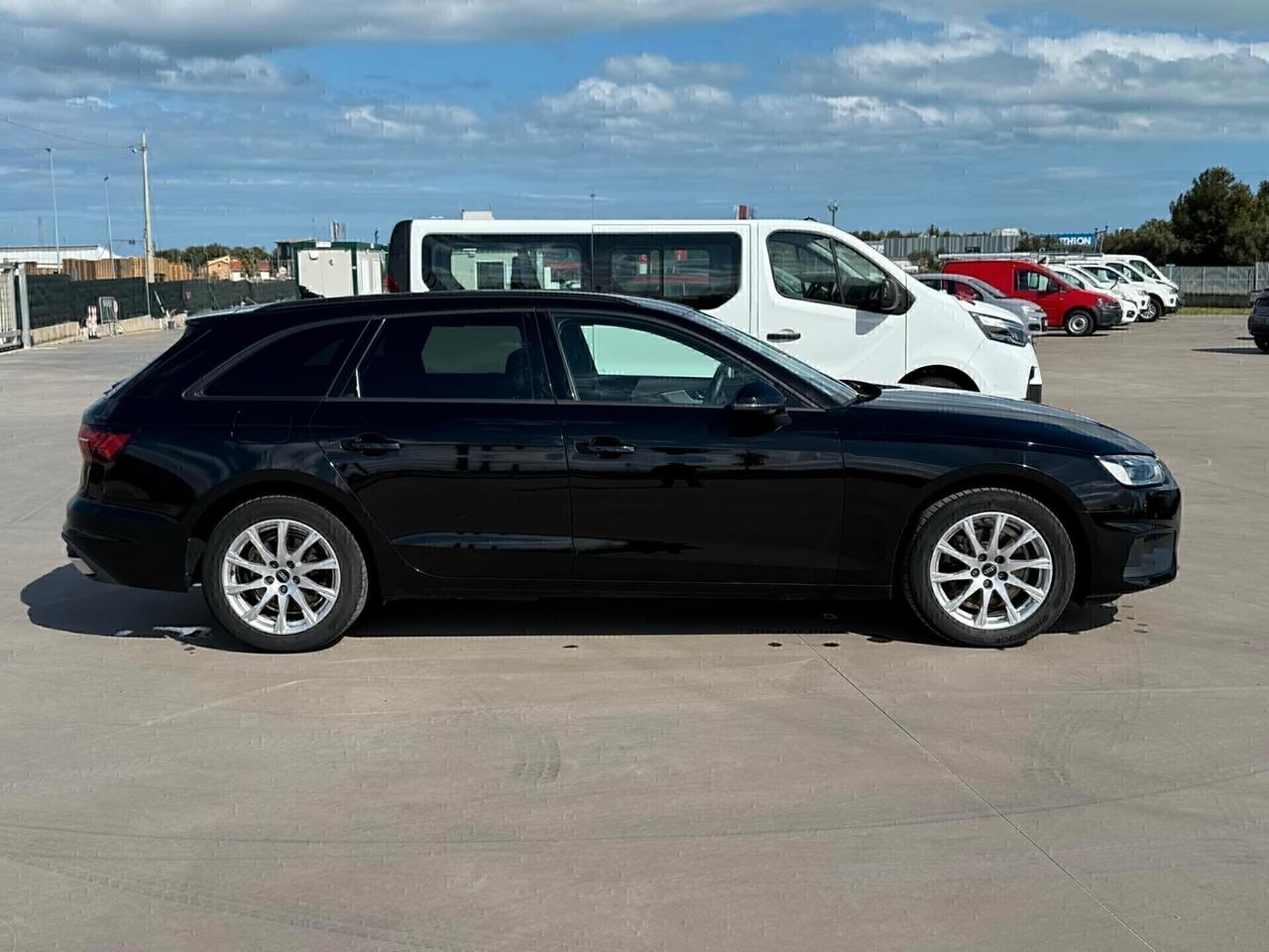 Audi A4 35 TDI/163 CV S tronic Business Advanced Virtual Cokpit