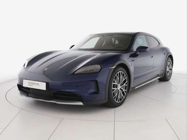 Porsche Taycan cross turismo 4s