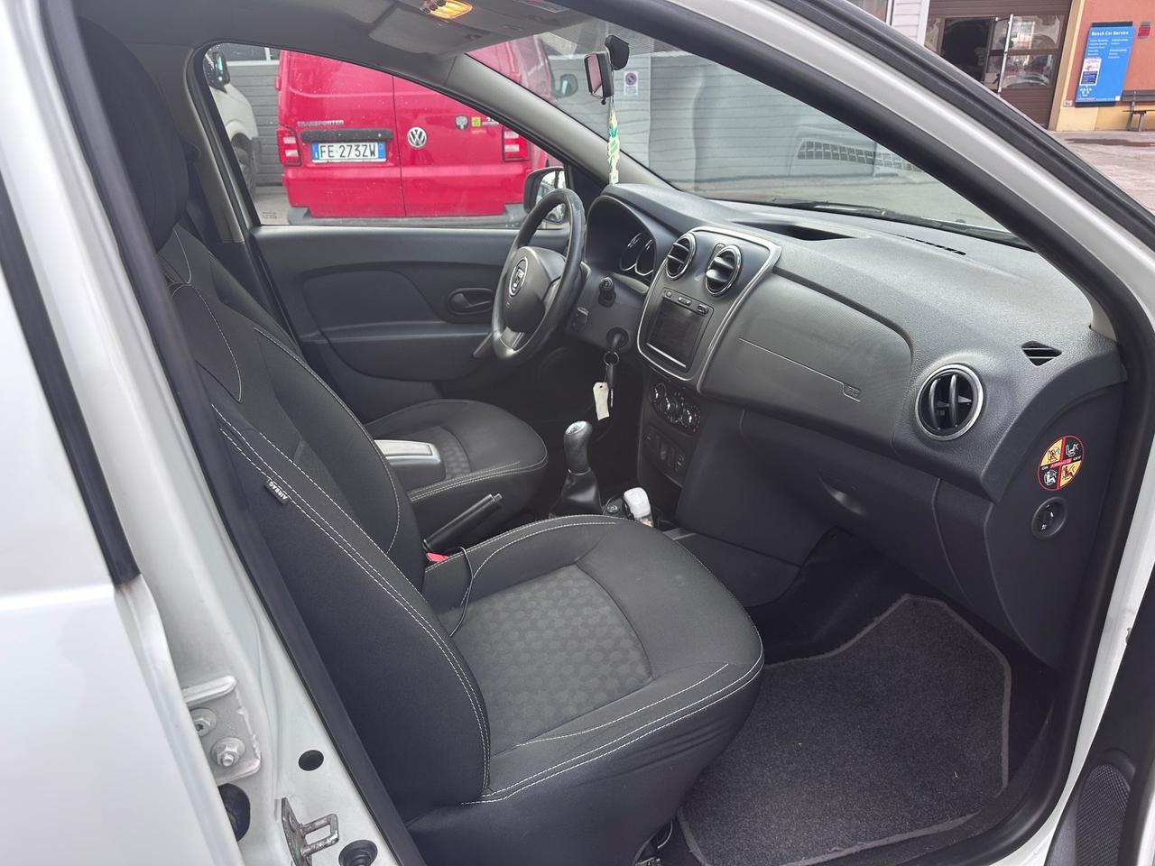 Dacia Sandero 1.2 GPL 75CV Lauréate