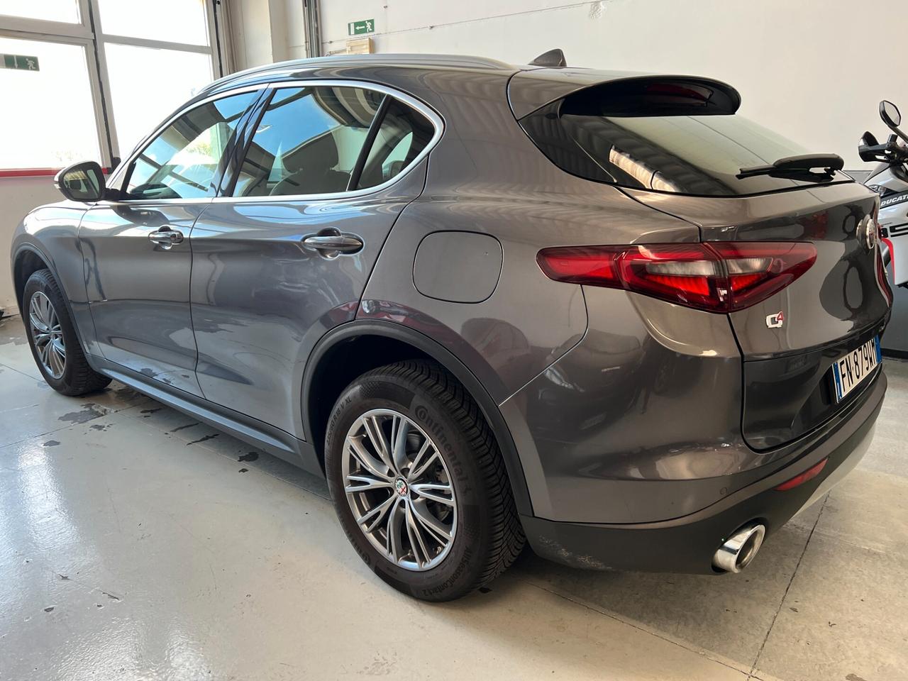 Alfa Romeo Stelvio 2.2 Turbodiesel 210 CV AT8 Q4 Super
