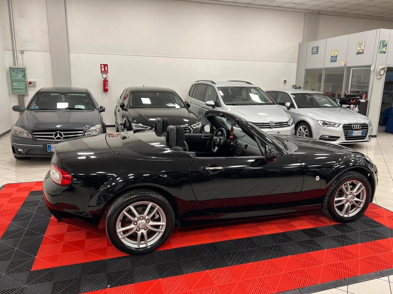 Mazda MX-5 Roadster 1.8L Black