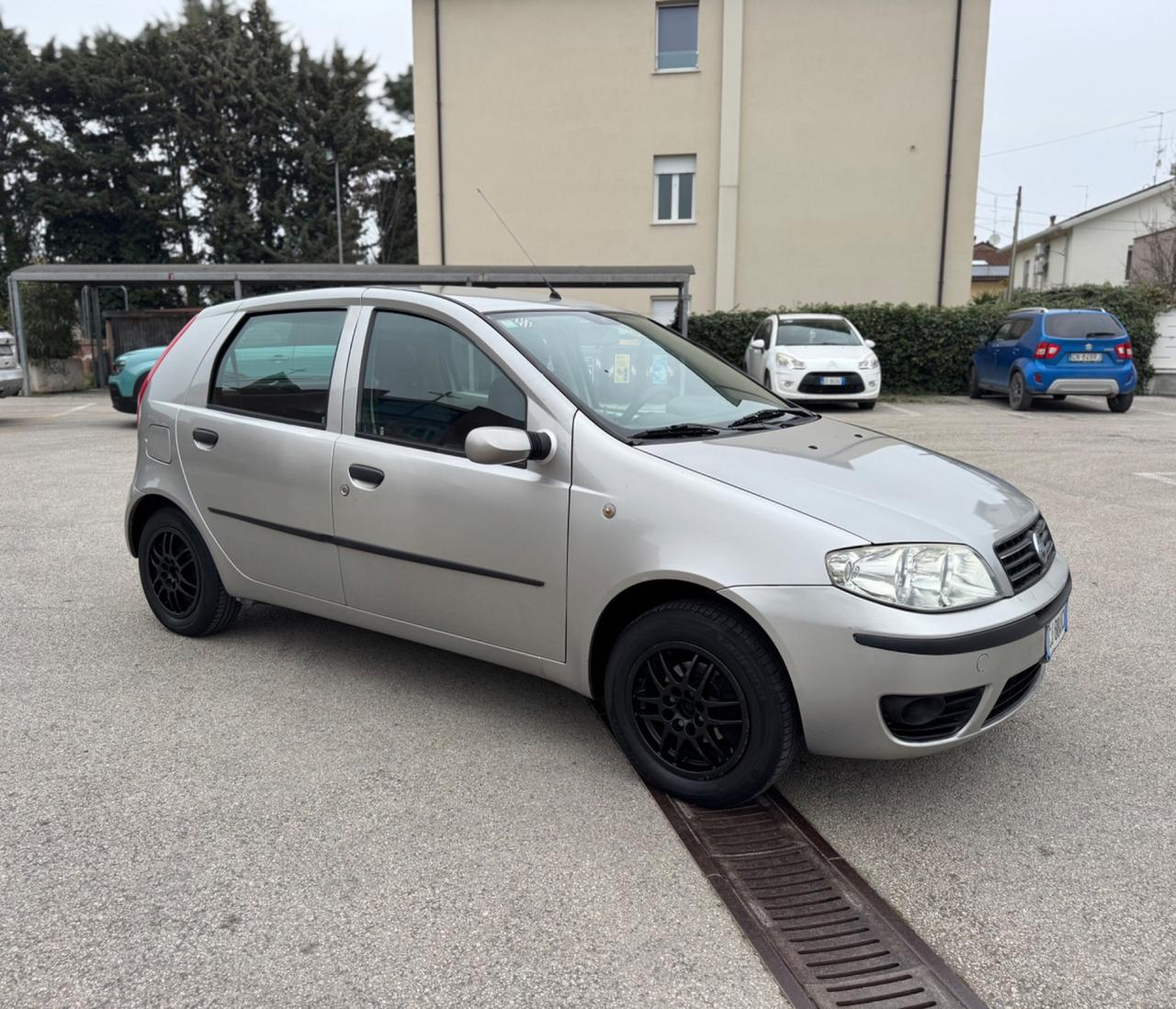 Fiat Punto 1.2 5 porte Dynamic Metano