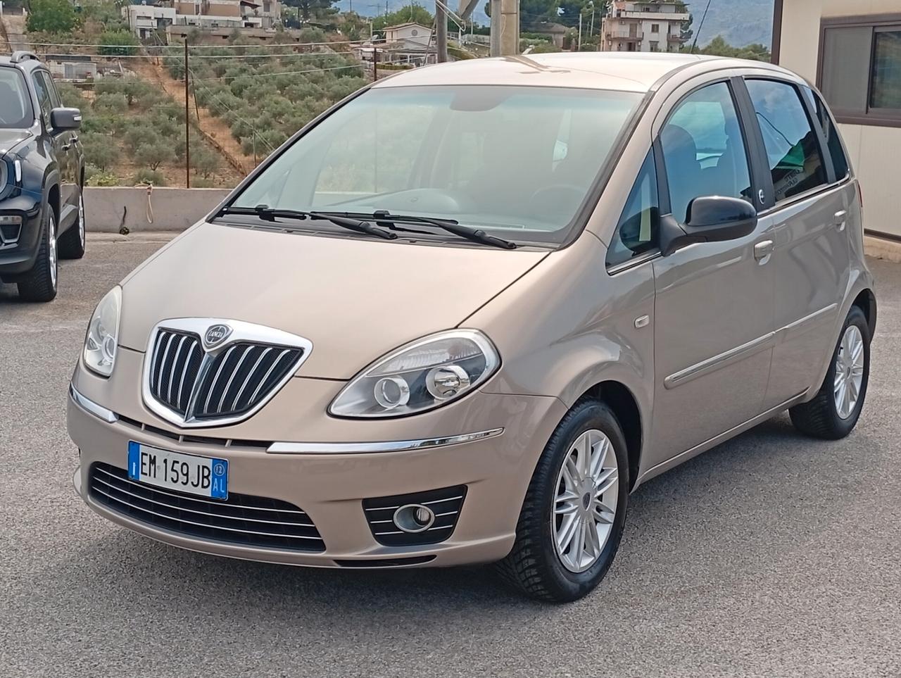 Lancia MUSA 1.4 8V Ecochic (GPL) Diva