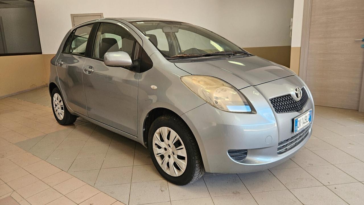 Toyota Aygo 1.0 12V VVT-i 5 porte