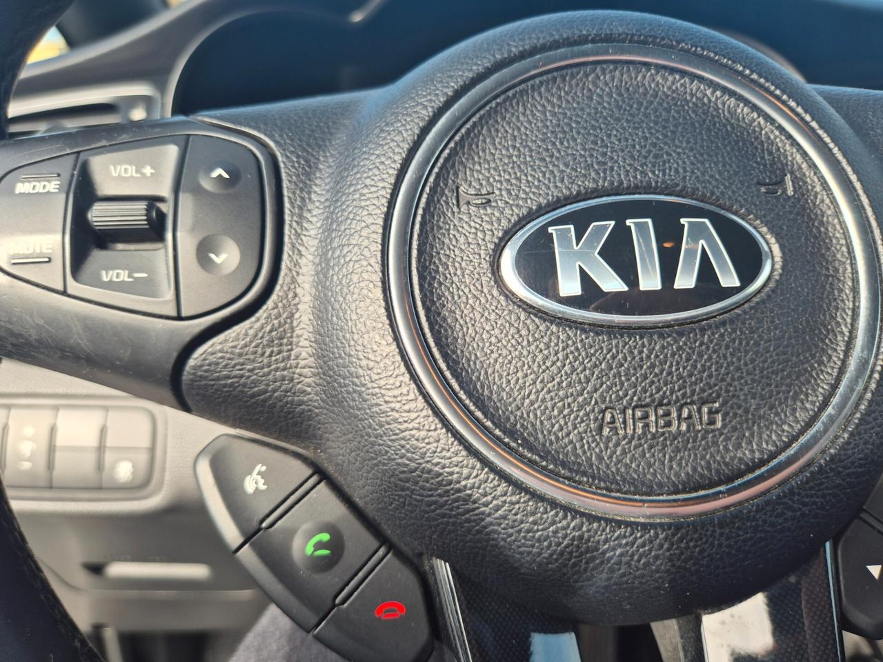 Kia Carens 1.7 CRDi 115 CV Cool