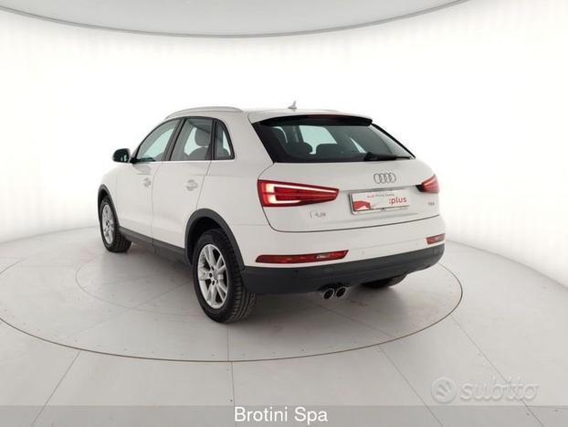 Audi Q3 2.0 TDI 120 CV S tronic