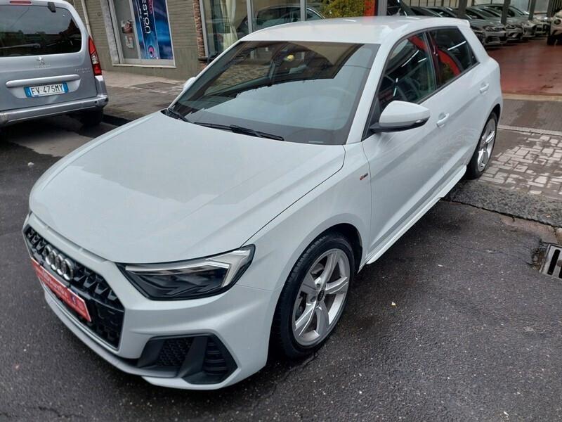 Audi A1 SPB 30 TFSI S tronic line edition