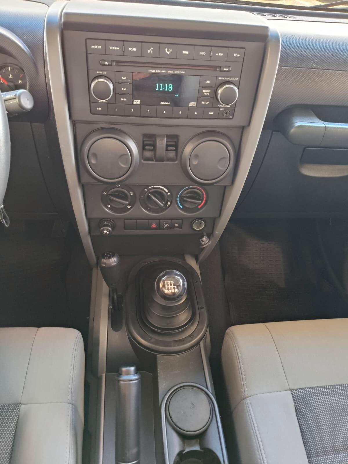 Jeep Wrangler 2.8 CRD DPF Sport + CARRELLO APPENDICE