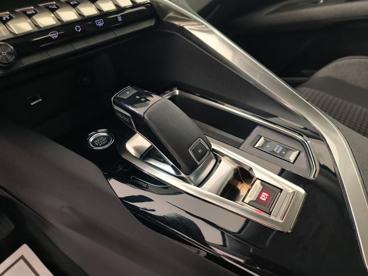 Peugeot 3008 BlueHDi 130 S&S Active Business
